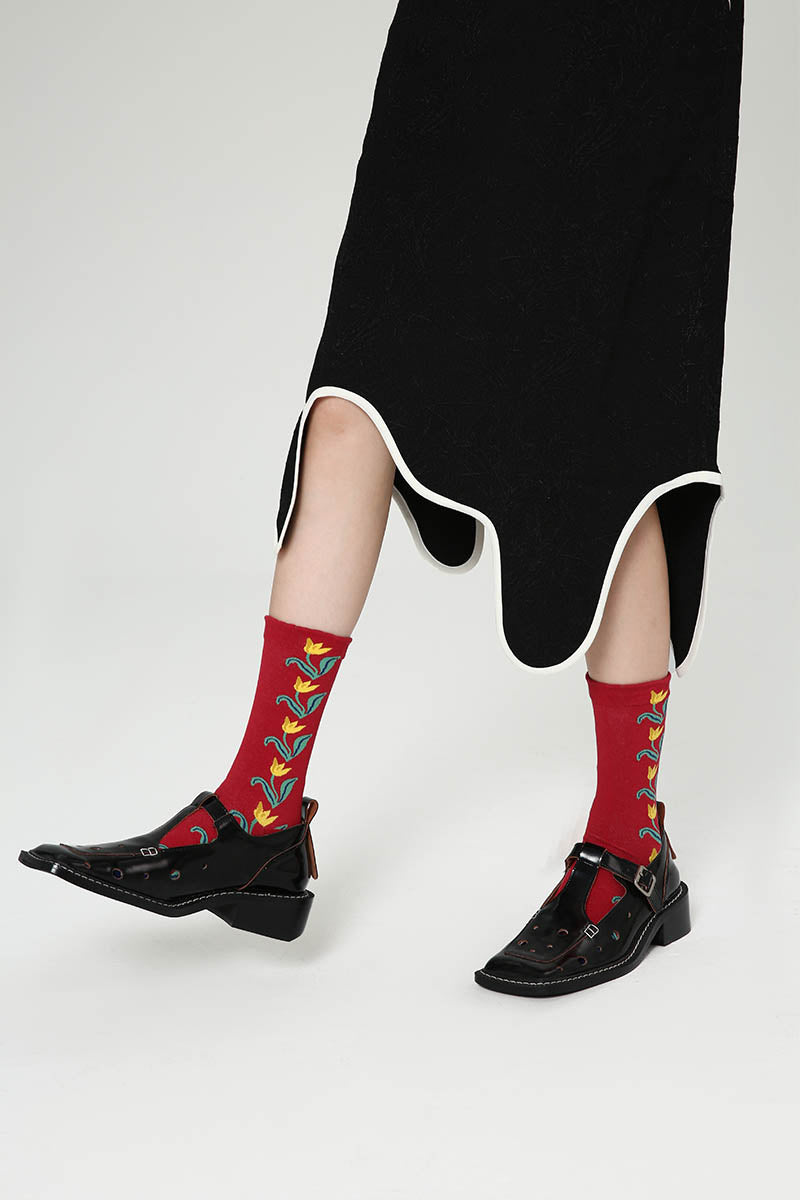 Rovoson Women's Cotton Blend Crew Socks - Red Botanical Floral Print, Size 5-10